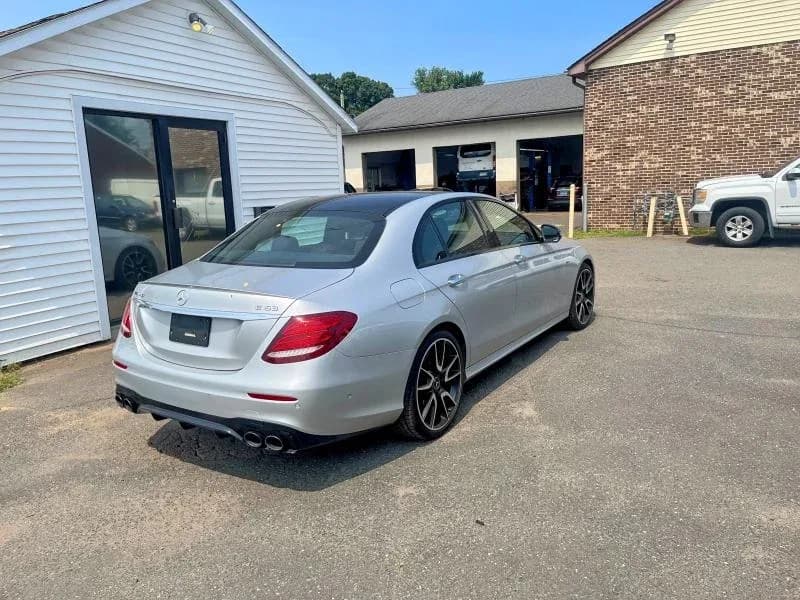MERCEDES-BENZ E Amg 53 4matic — фото 3
